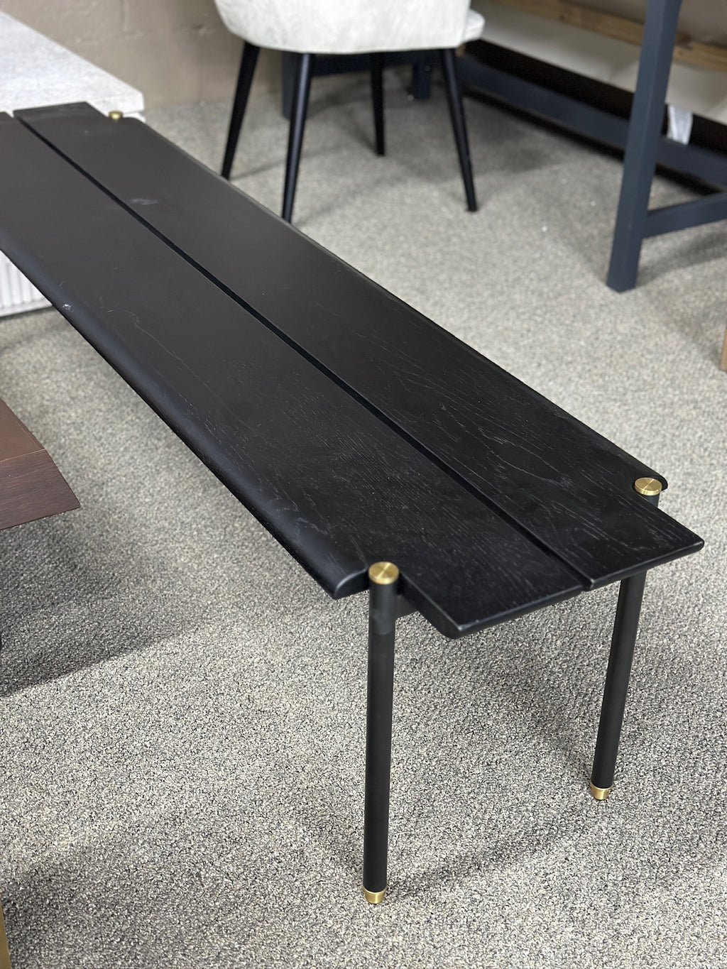 Nuevo black gold bench