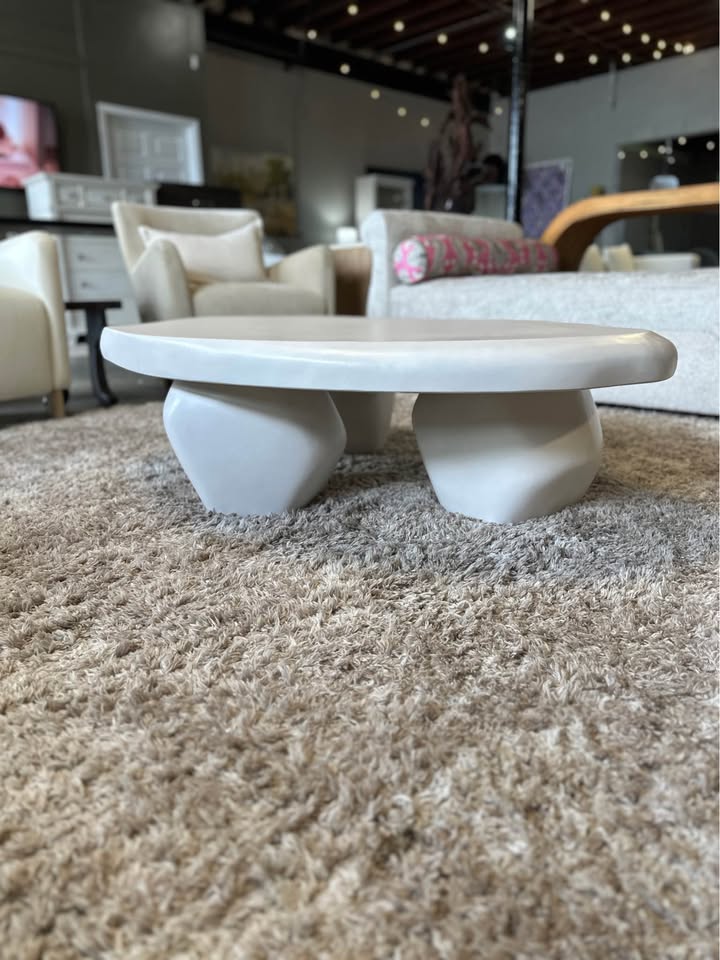 House of Leon Ceramic Indoor/Outdoor Coffee Table