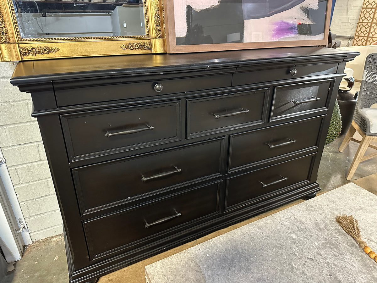 Picket House Furnishings - Brooks 9-Drawer Dresser in Black