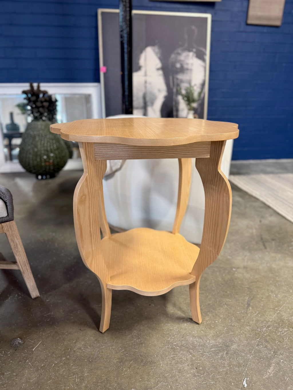 Dowel Furniture Scallop Side Table
