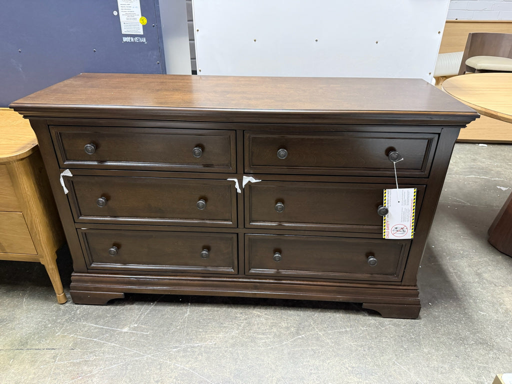 Brown 6-drawer Dresser